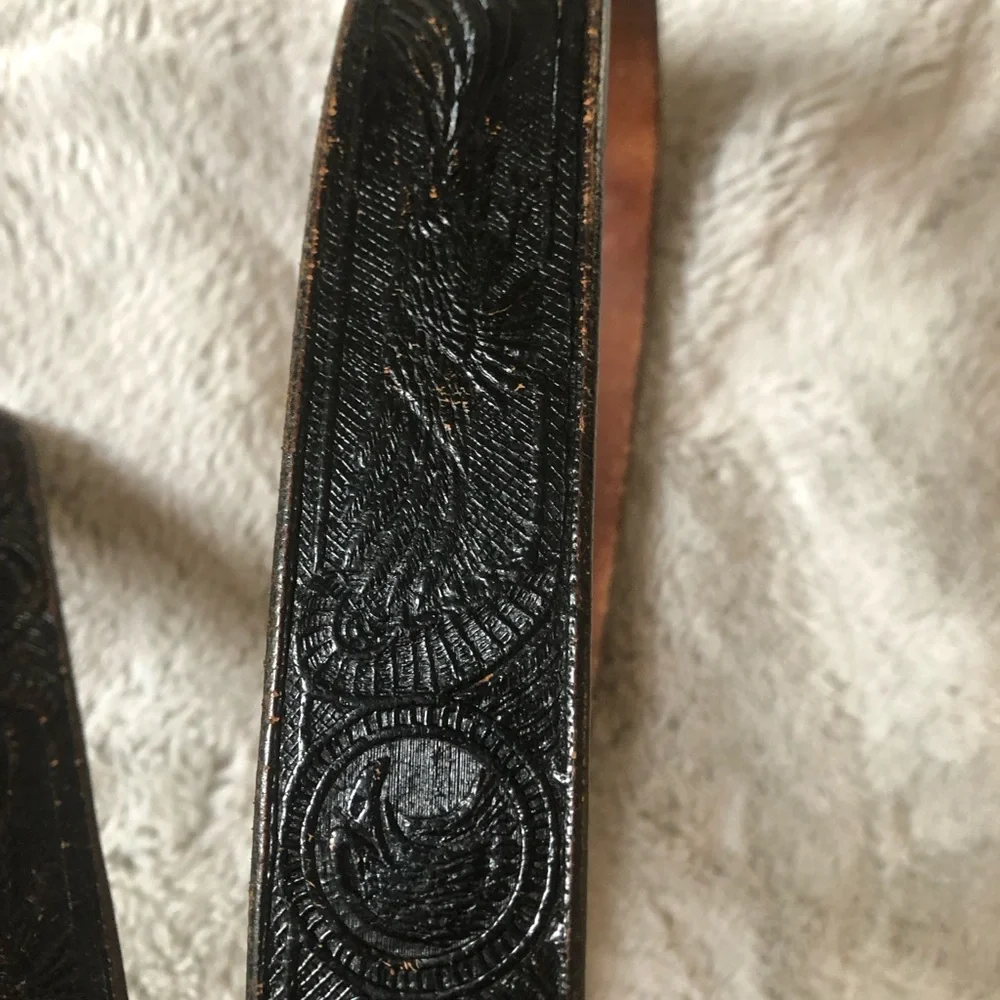 Men's Embossed tooled Leather Belt in Black